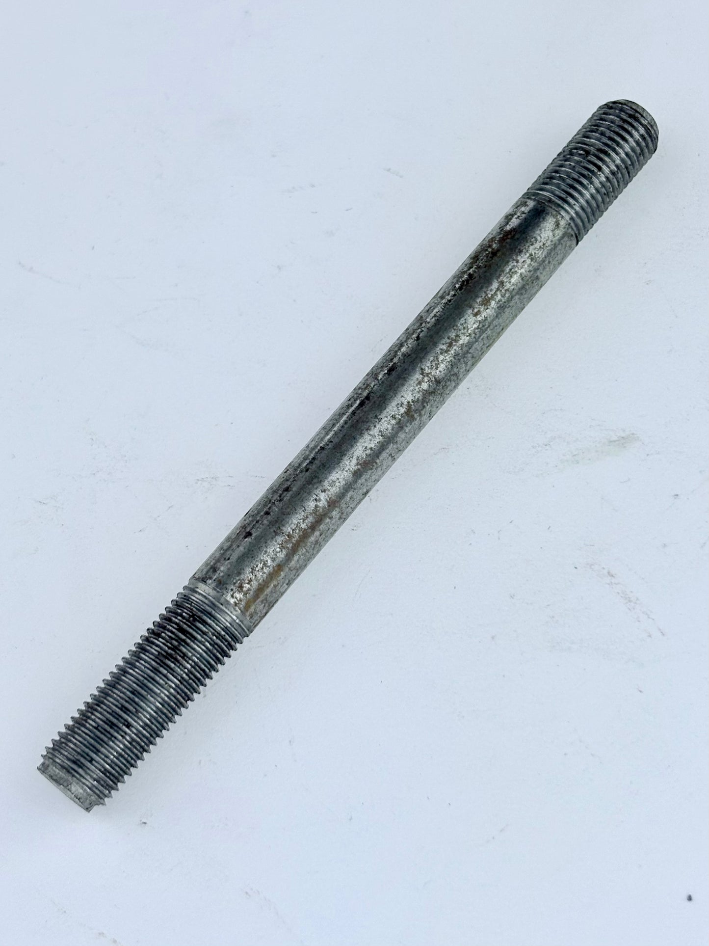 21-2201 - STUD - 3/8"-24 x 4 1/4" - CYL HEAD - 750 TWINS
