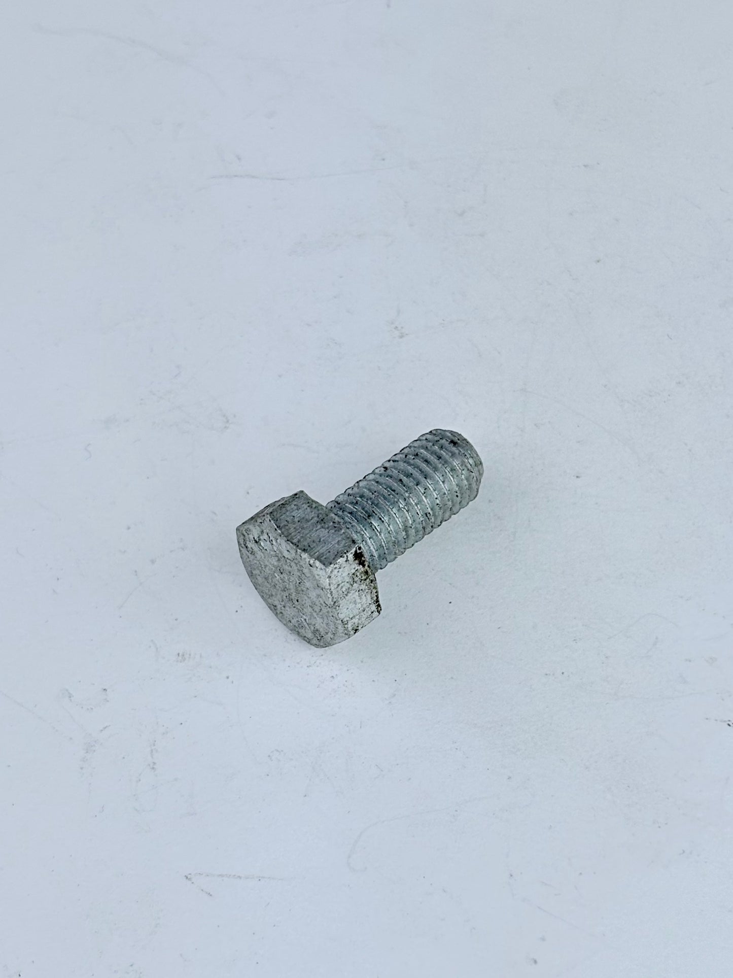 21-5662 - BOLT - 5/16-22 X 5/8 - BSA FRONT TANK MOUNT