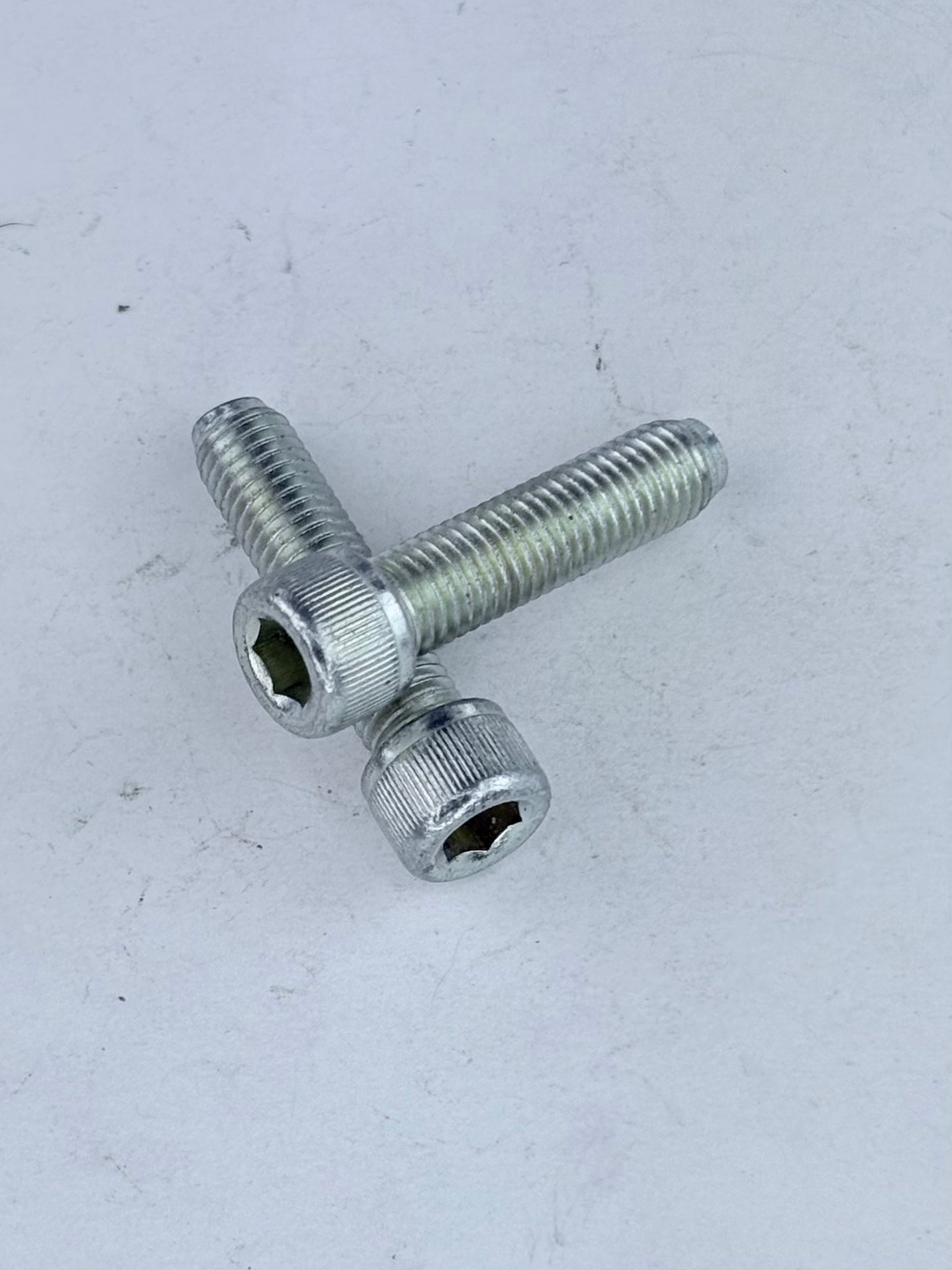 14-1006 - SCREW - 1/4"-28 x 1" - ALLEN