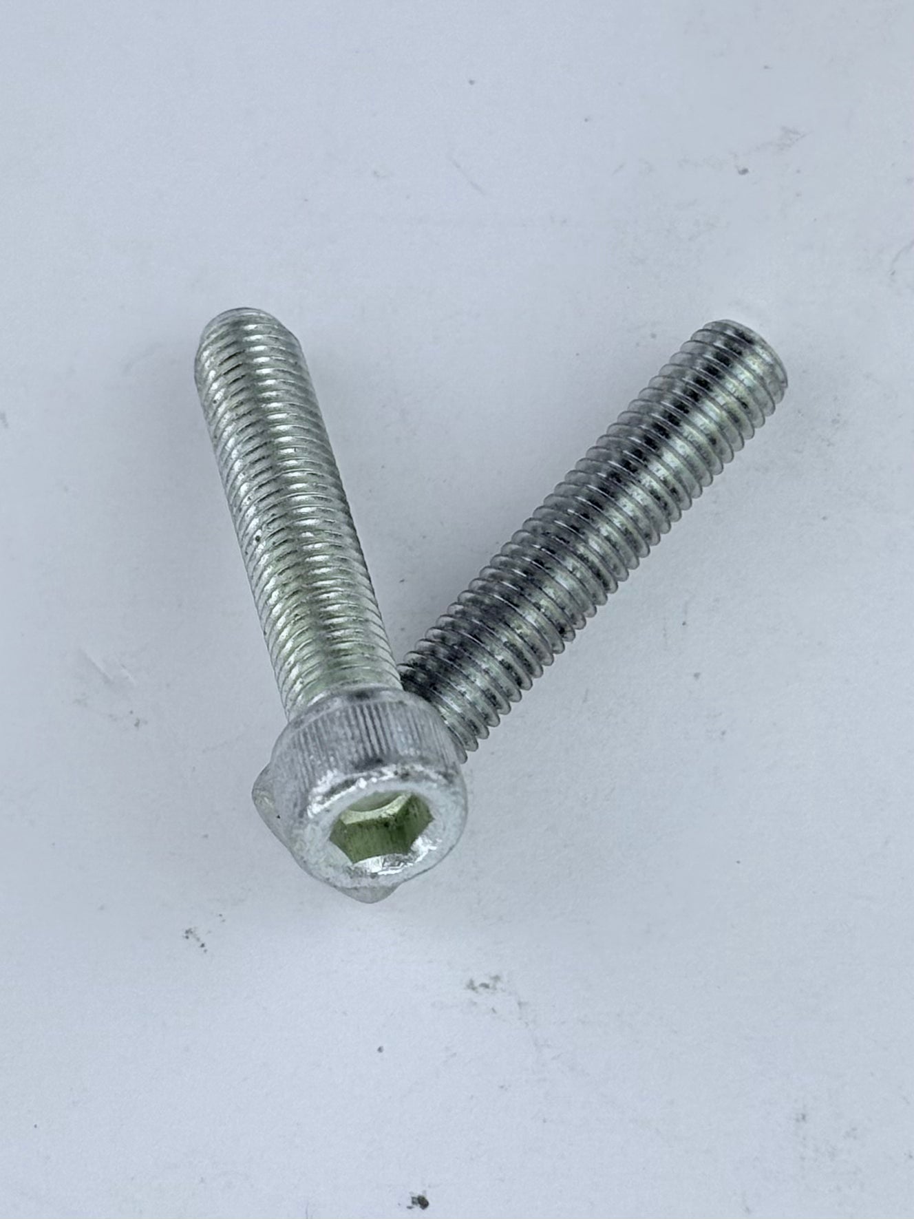 14-1007 - SCREW - 1/4"-28 x 1 1/4" - ALLEN
