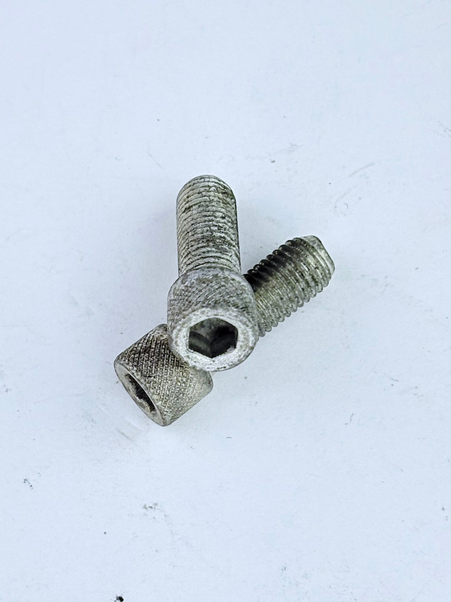 14-1019 - SCREW - 5/16"-24 X 7/8" - ALLEN
