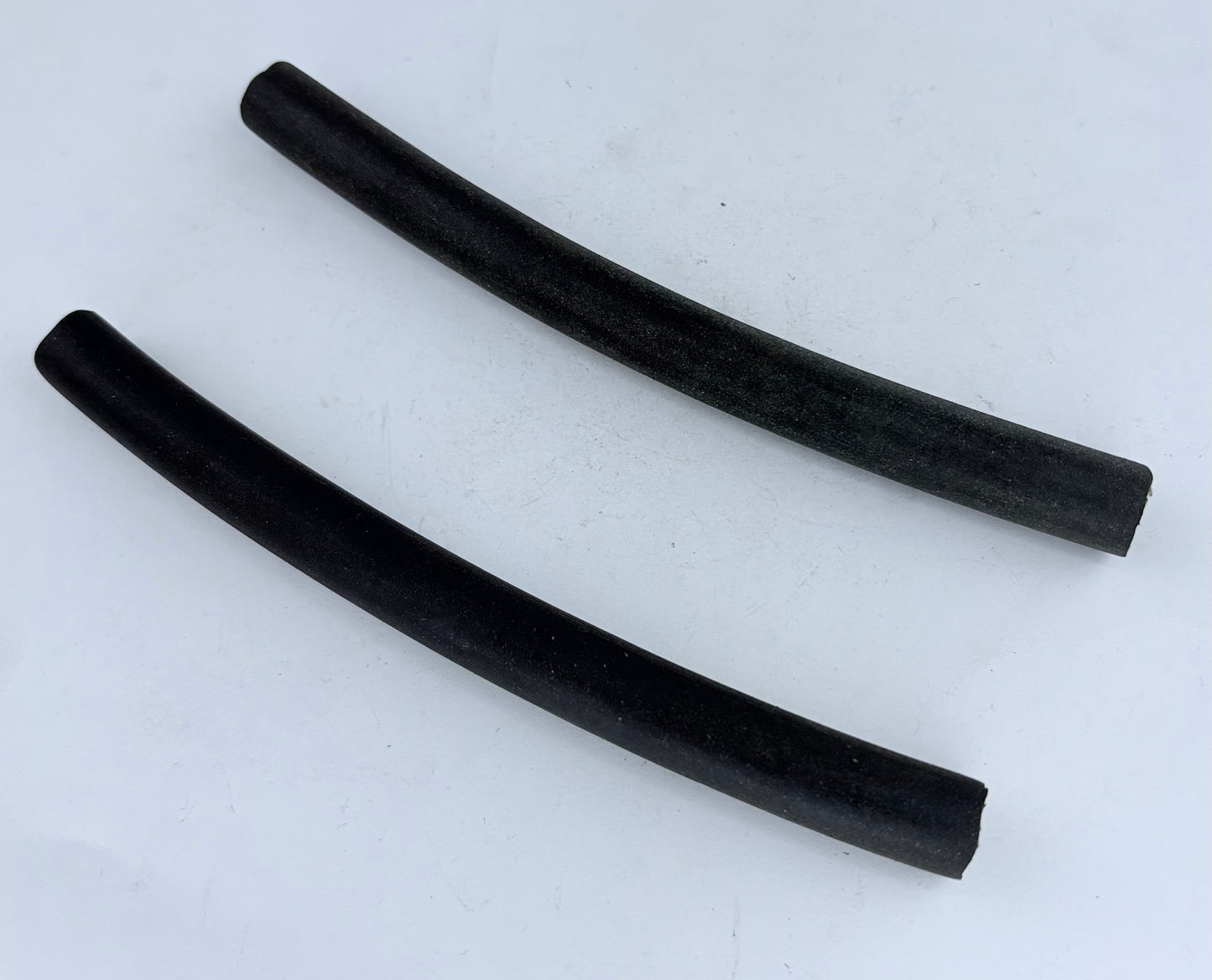 70-4792 - RUBBER PIPE BALANCE - T120 CARBS - 1964-ON