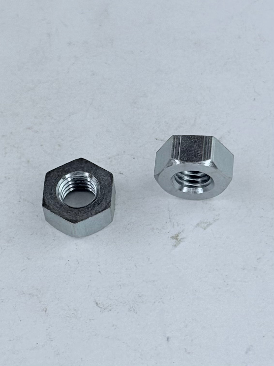 82-0879 - NUT - 1/4-26 - CEI