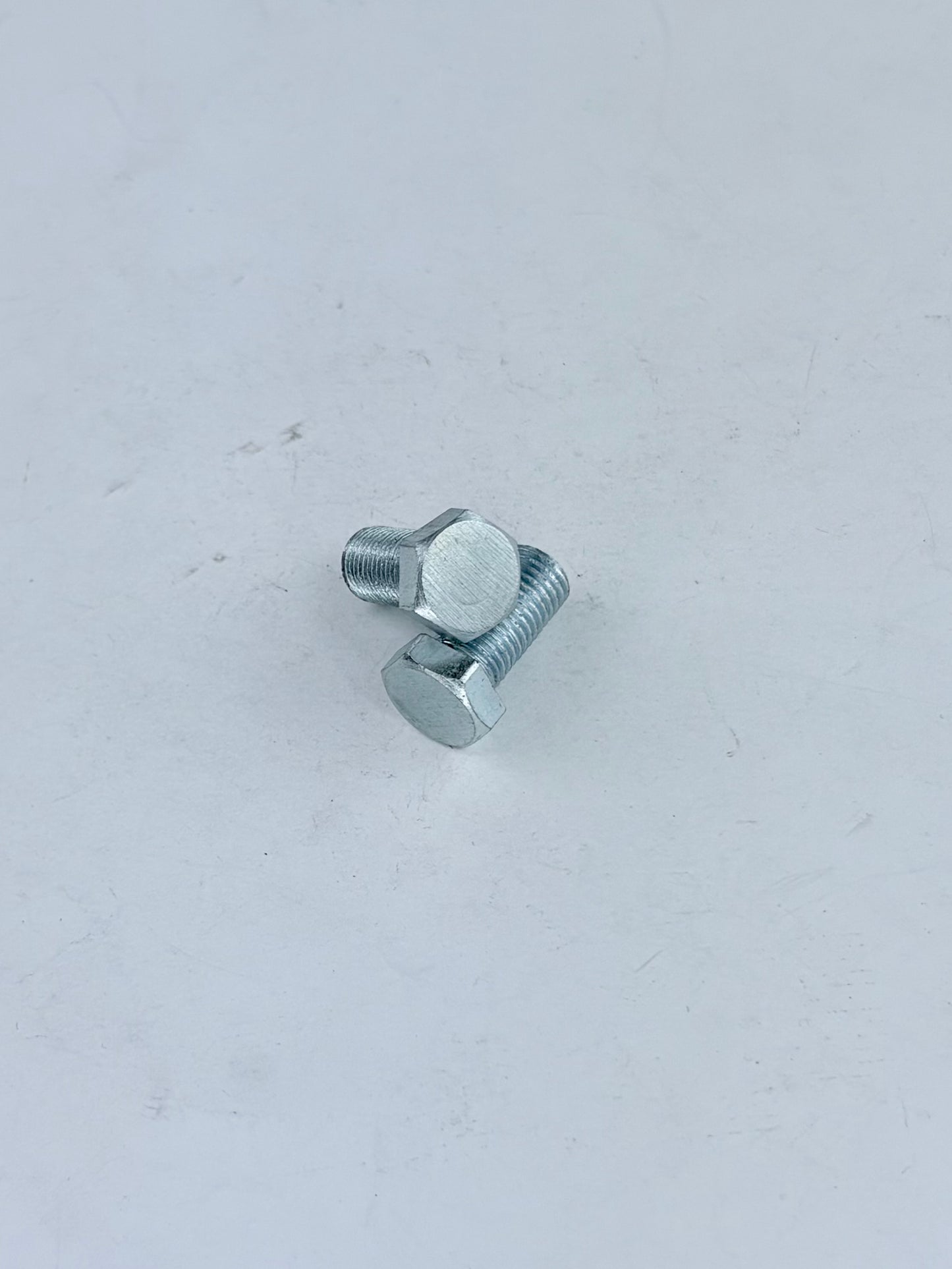 (99-3516) DS 55 - BOLT - 5/16-26 X 5/8" - SMALL HEX .440"