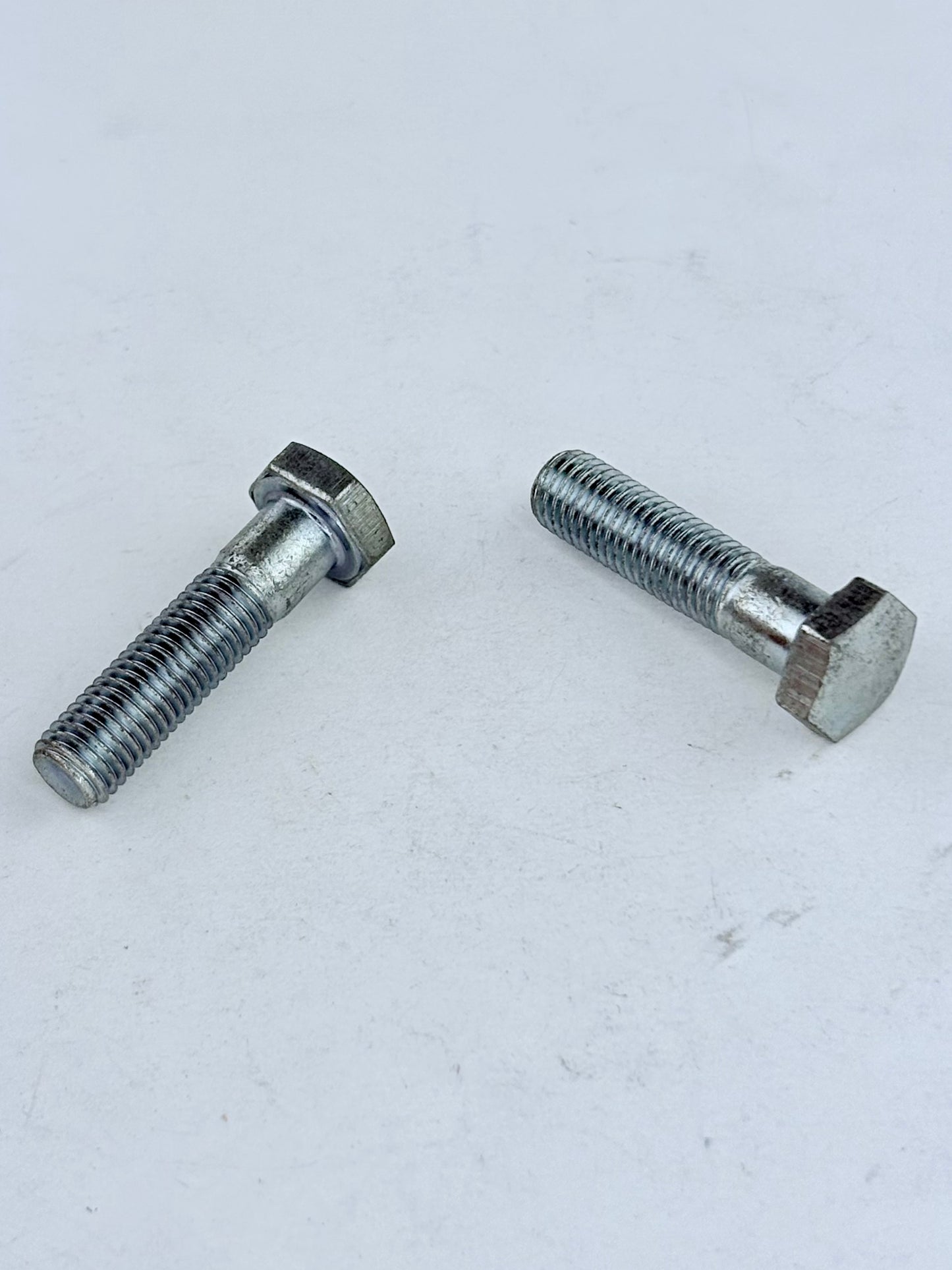 21-0589 - BOLT - HANDLEBAR CLAMP - DOMED HEAD