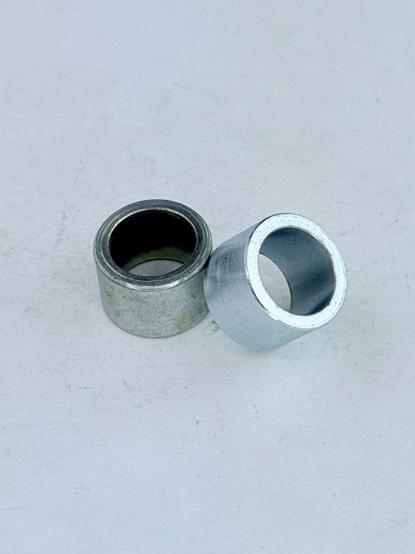 83-7460 - SPACER - CENTERSTAND BEARING - LATE T140