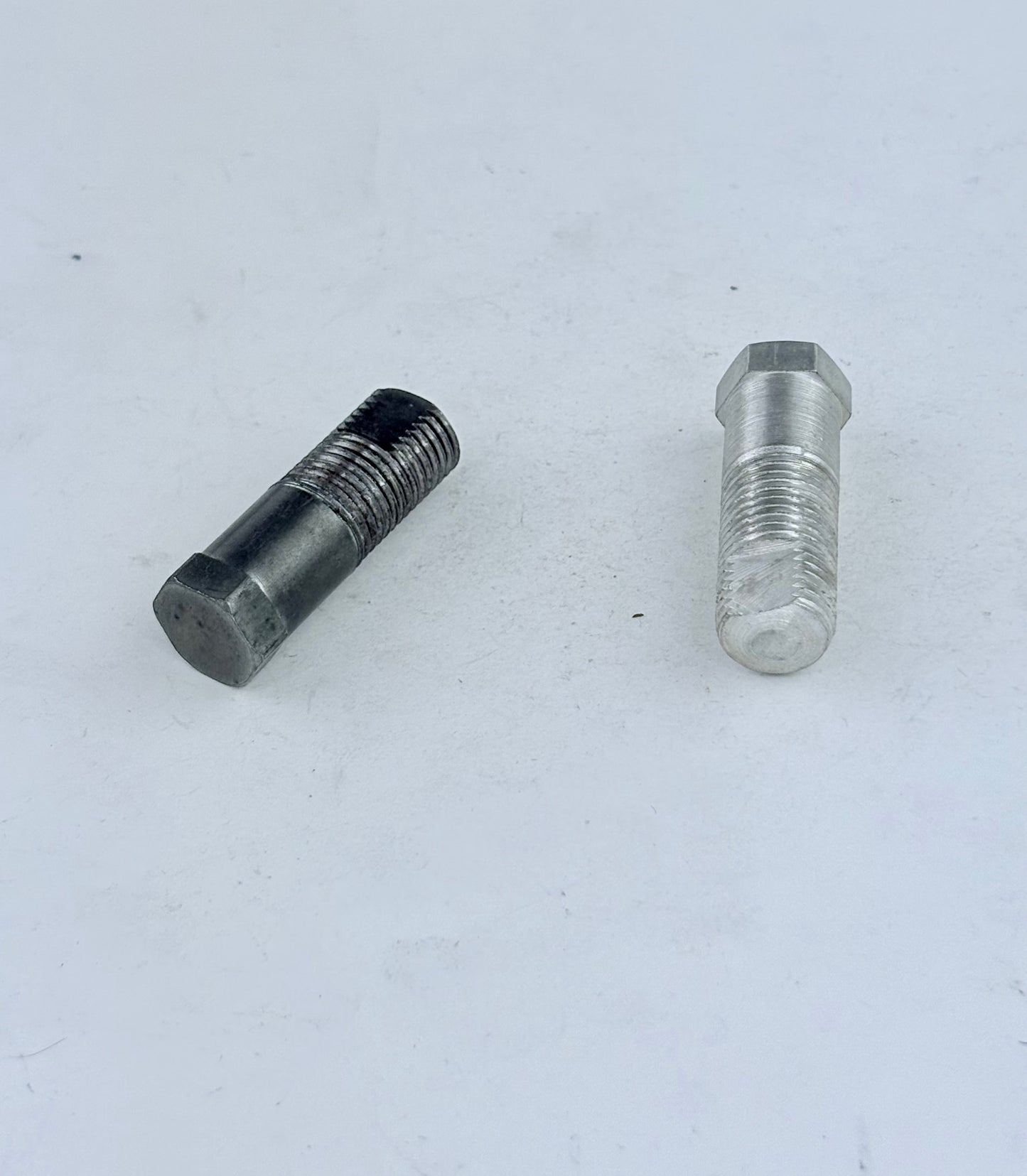 82-5678 - BOLT - CENTER STAND