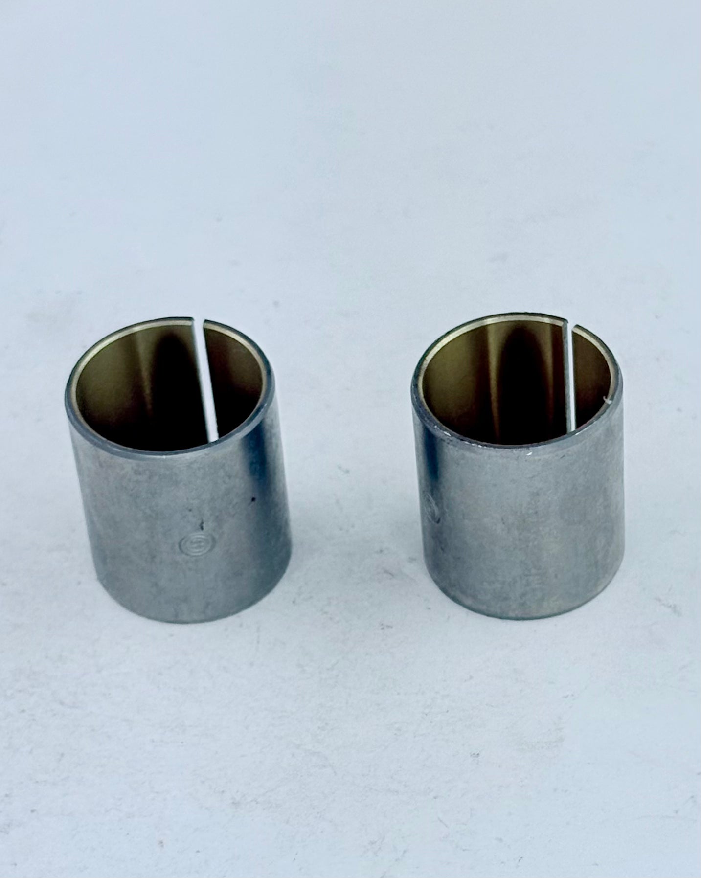 70-4003 - SMALL END BUSHING - UNIT 500 TRIUMPH UP TO 1969