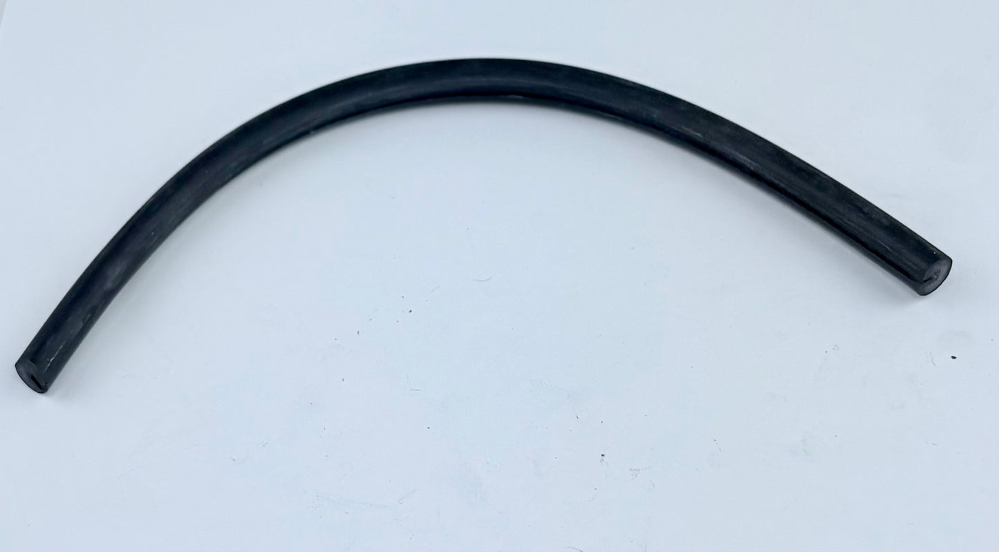 83-3213 - BEADING - TAIL LAMP