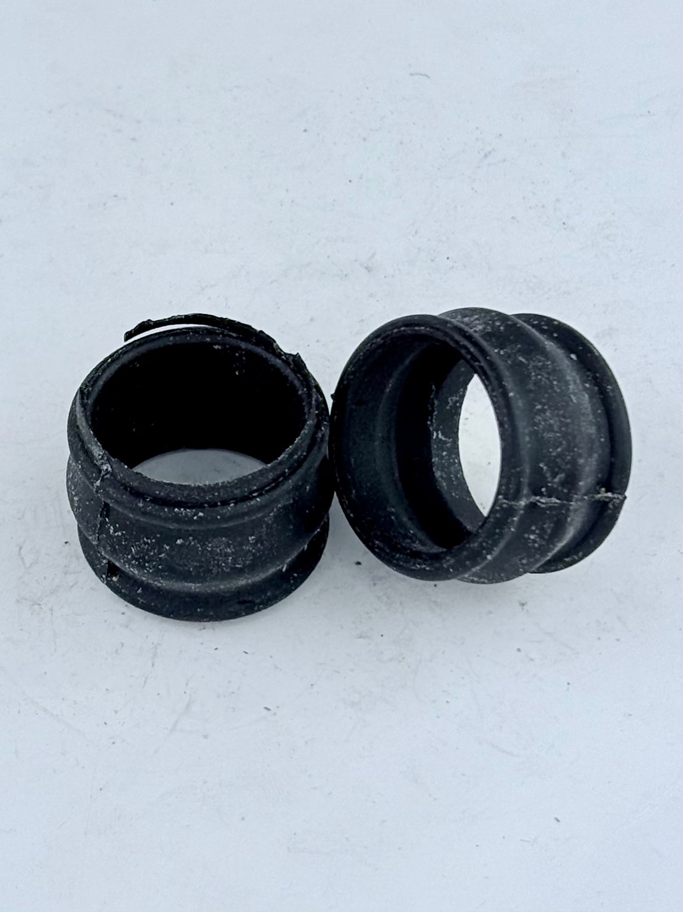 82-7270 - GAITER - SWING ARM