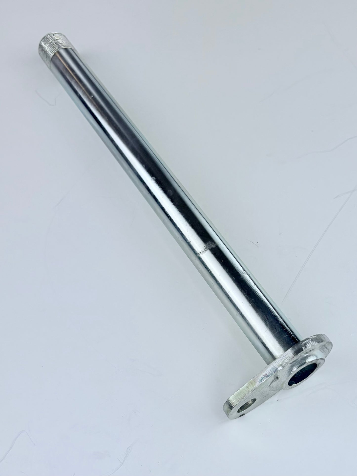 42-4340 - SPINDLE SWINGARM - A65