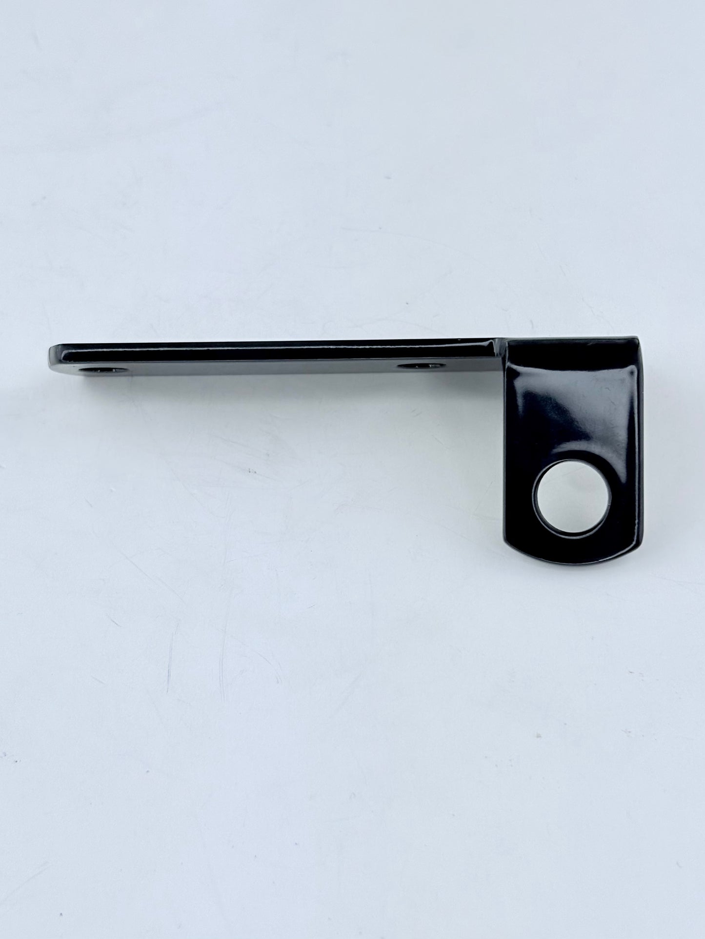 83-7064 - BRACKET - HYDRAULIC BRAKE PIPE