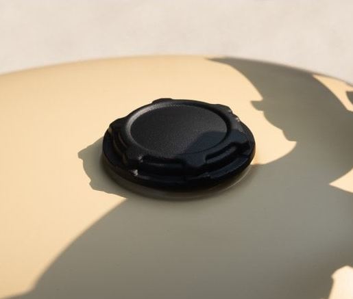 Motone TELSTAR Low Profile Fuel Gas Cap - Billet Aluminium - Black