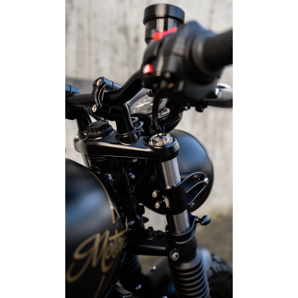 Motone The Capos - Fork Top Caps Pair - Late Street Twin & Street Scramber, All T120 -Titanium