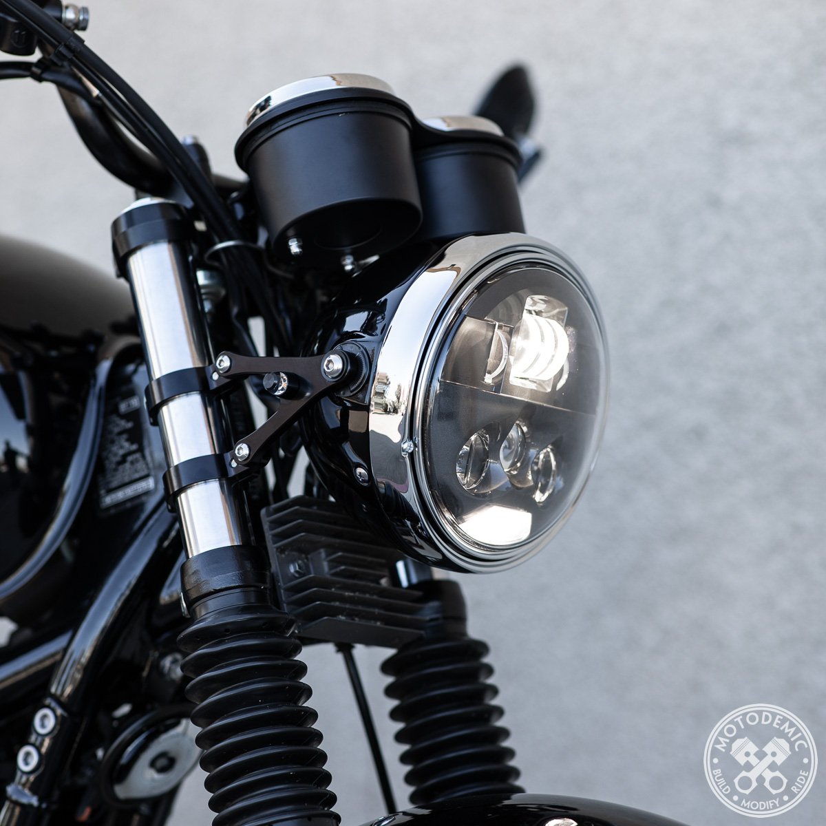 Motodemic Adaptive LED Headlight 2001-2015