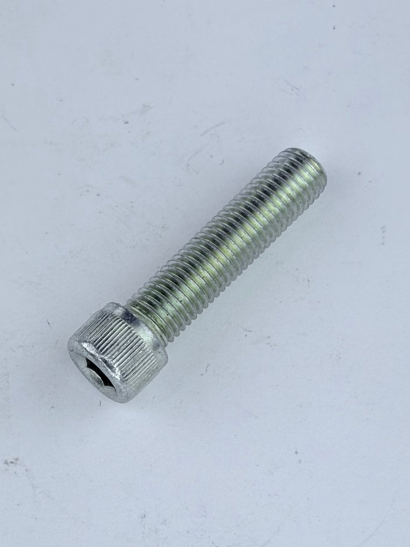 14-1021 - SCREW - 5/16"-24 x 1 1/4" - ALLEN