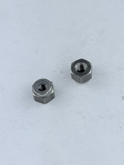 1/4x26N - NUT - 1/4 x 26 - NYLOC