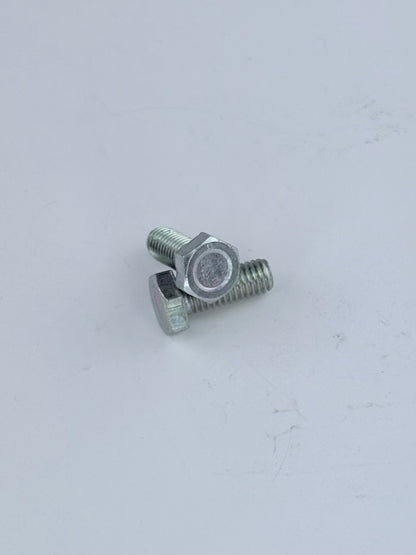 21-2120 - BOLT - 10-32 x 1/2"