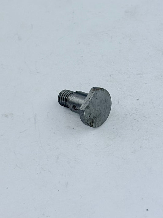 37-0641 - BOLT - SPRING HUB