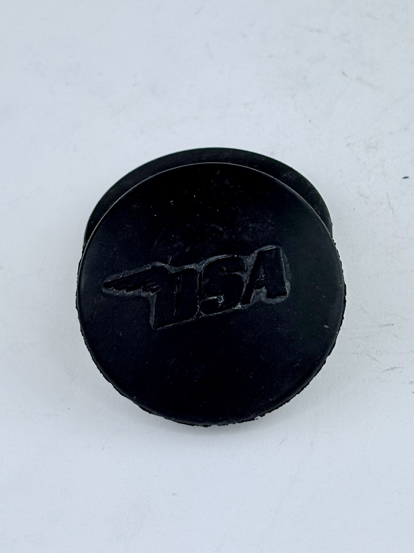 42-8010 - RUBBER TANK GROMMET - BSA LOGO
