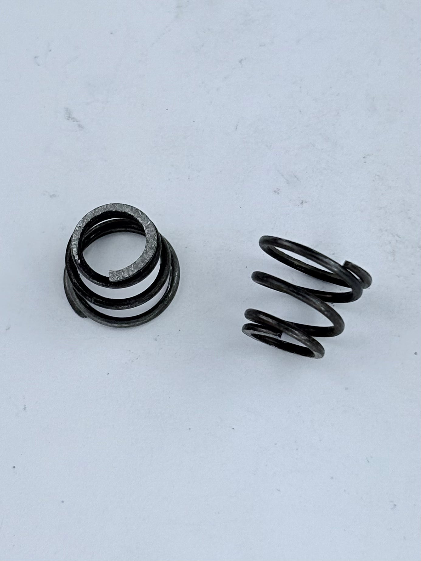 57-1712 - SPRING 3 BALL CLUTCH ACTUATING