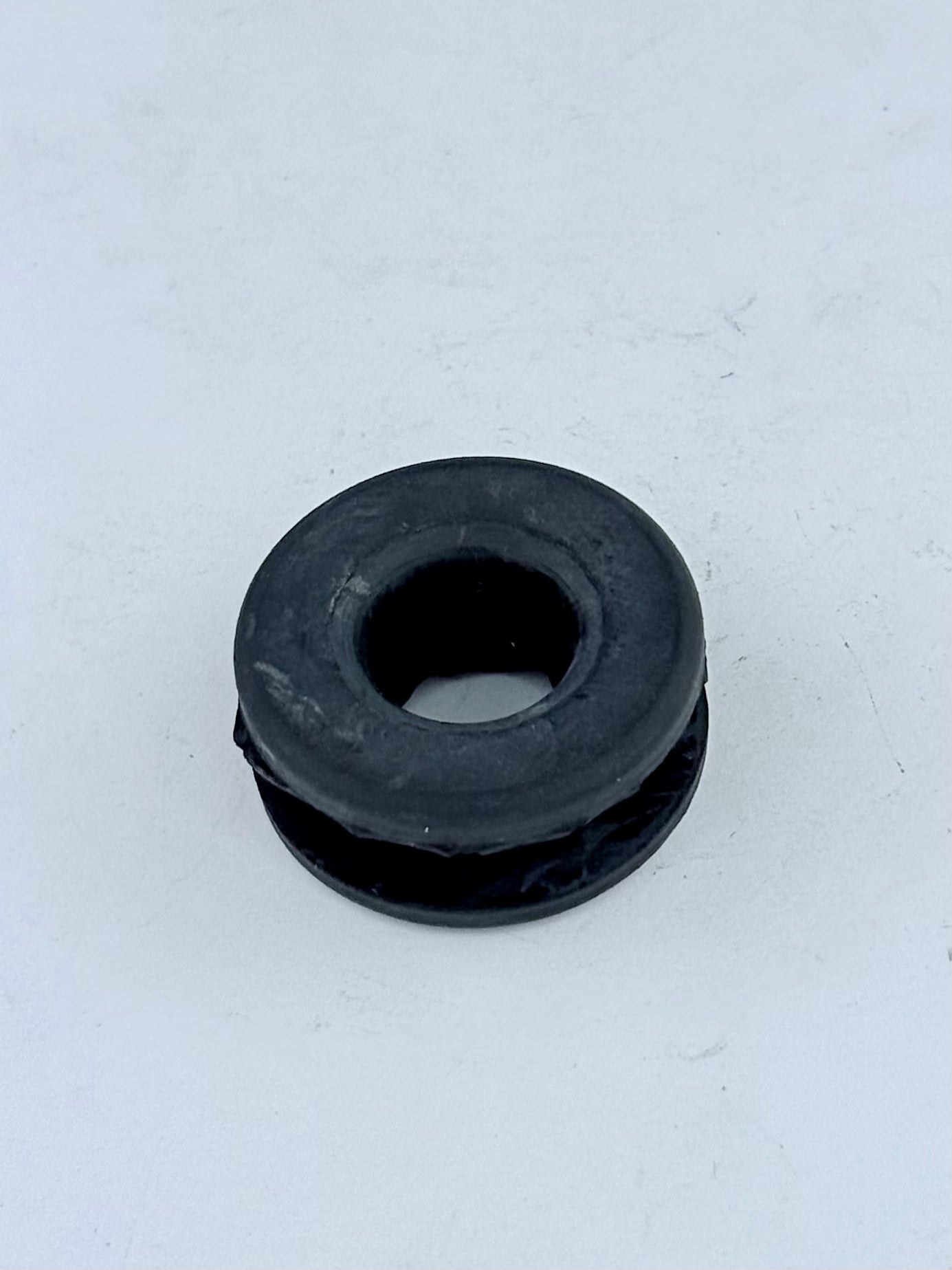 60-2630 - GROMMET - 1971/72 HEADLIGHT BRACKET