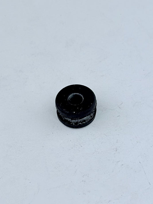 60-3161 - GROMMET - SIDE PANEL & HORN
