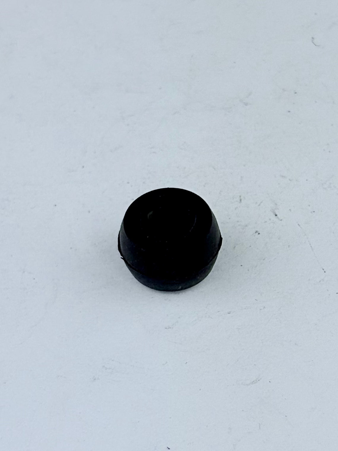 60-7340 - RUBBER BUSHING - METAL SLEEVED