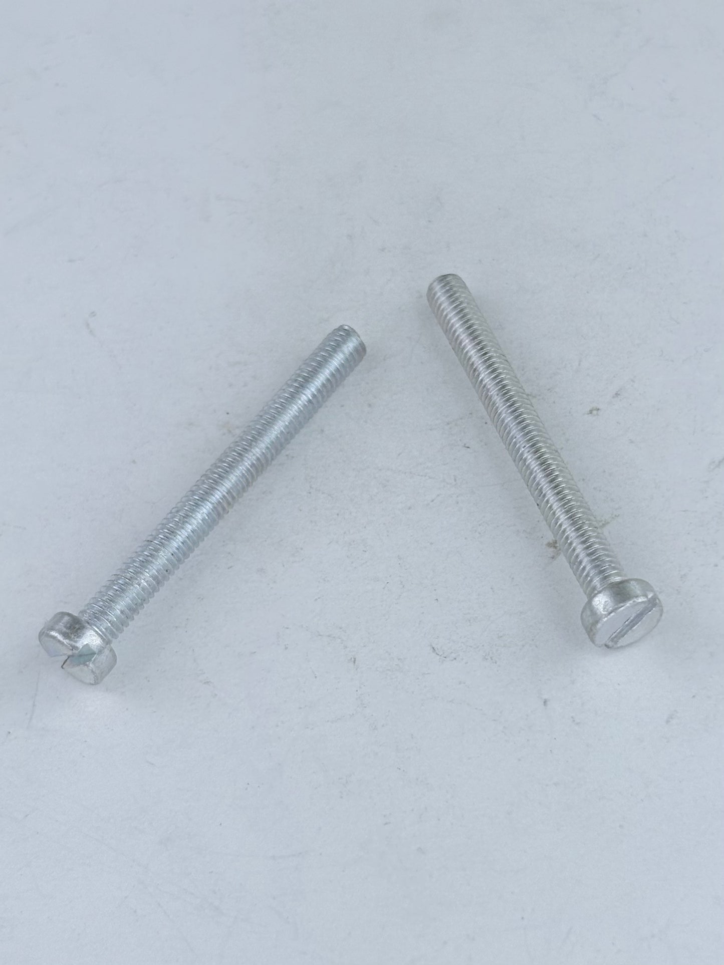 70-3221 - SCREW - 2BA X 1 15/16" - CRANKCASE - T20