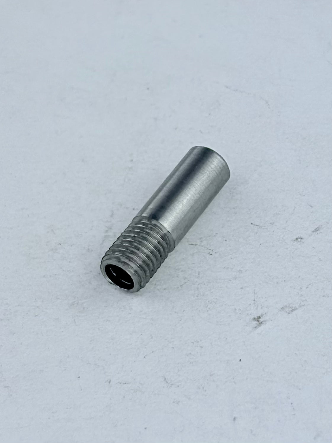70-6916 - CONNECTOR - CARB BALANCE PIPE - TRIUMPH 650
