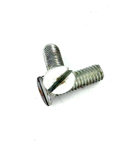 82-4468 - SCREW - 3BA x 7/16" - TANK BADGE - CUB