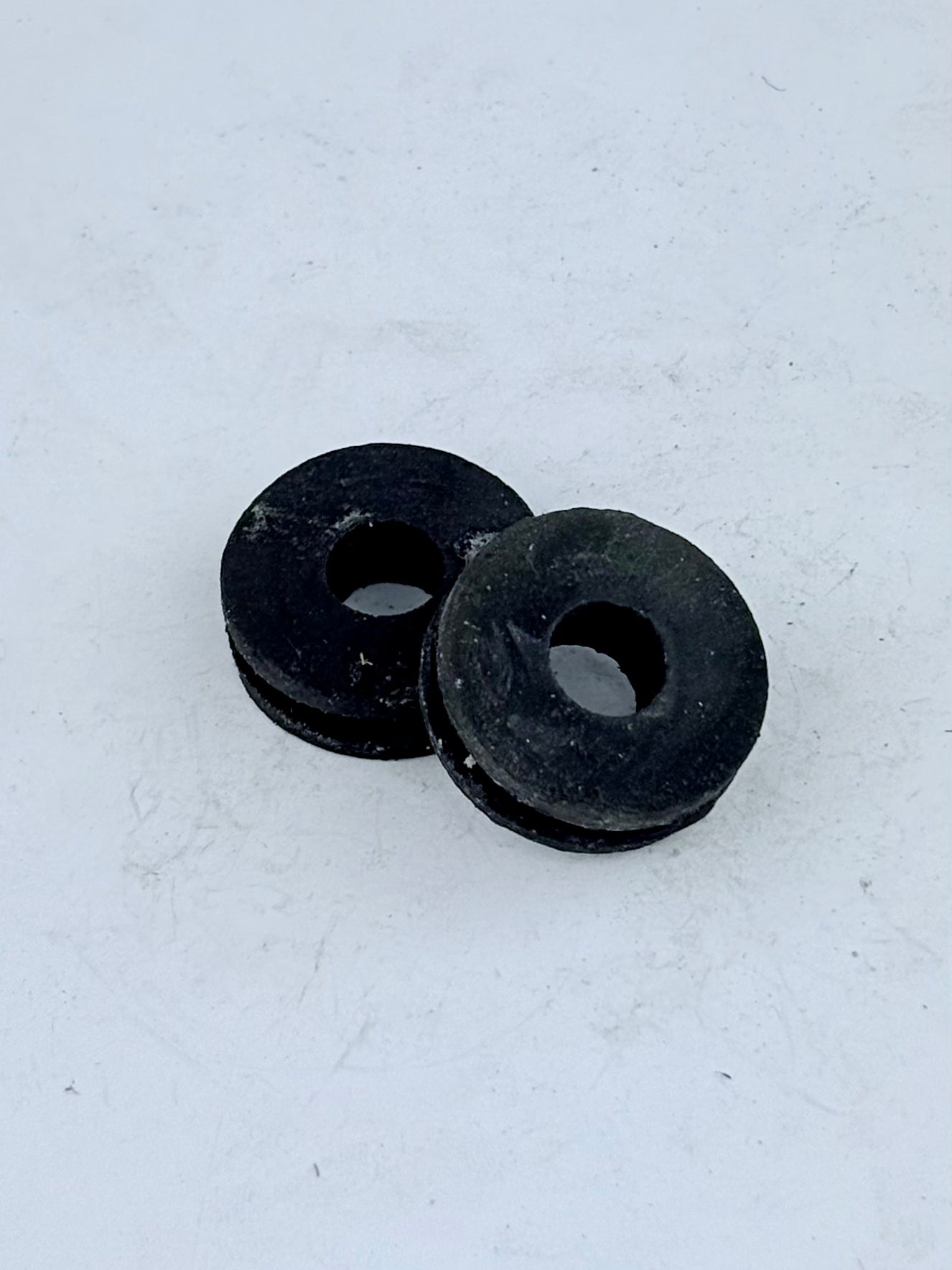 82-5753 - GROMMET - OIL TANK / BATTERY STRAP / KNEE SHIELDS