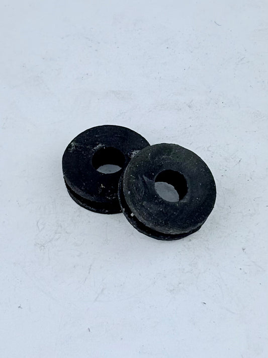 82-5753 - GROMMET - OIL TANK / BATTERY STRAP / KNEE SHIELDS