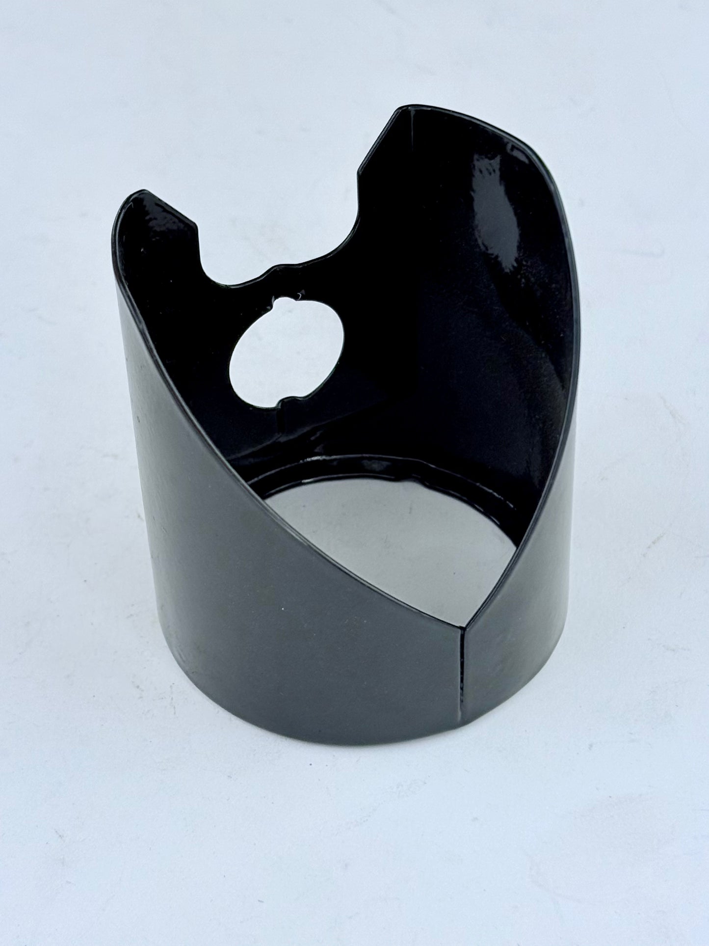 82-8194 - BRACKET - SIDE REFLECTOR - 1968 THRU 1970