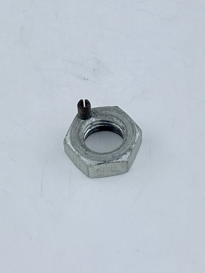 83-7612 - NUT - 1979