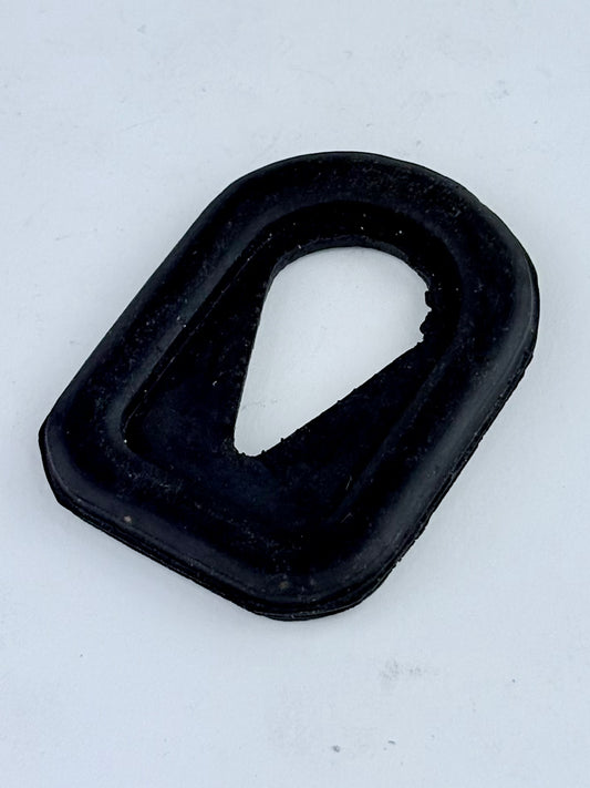 97-0669R - GROMMET - NACELLE HANDLEBAR - REPRODUCTION