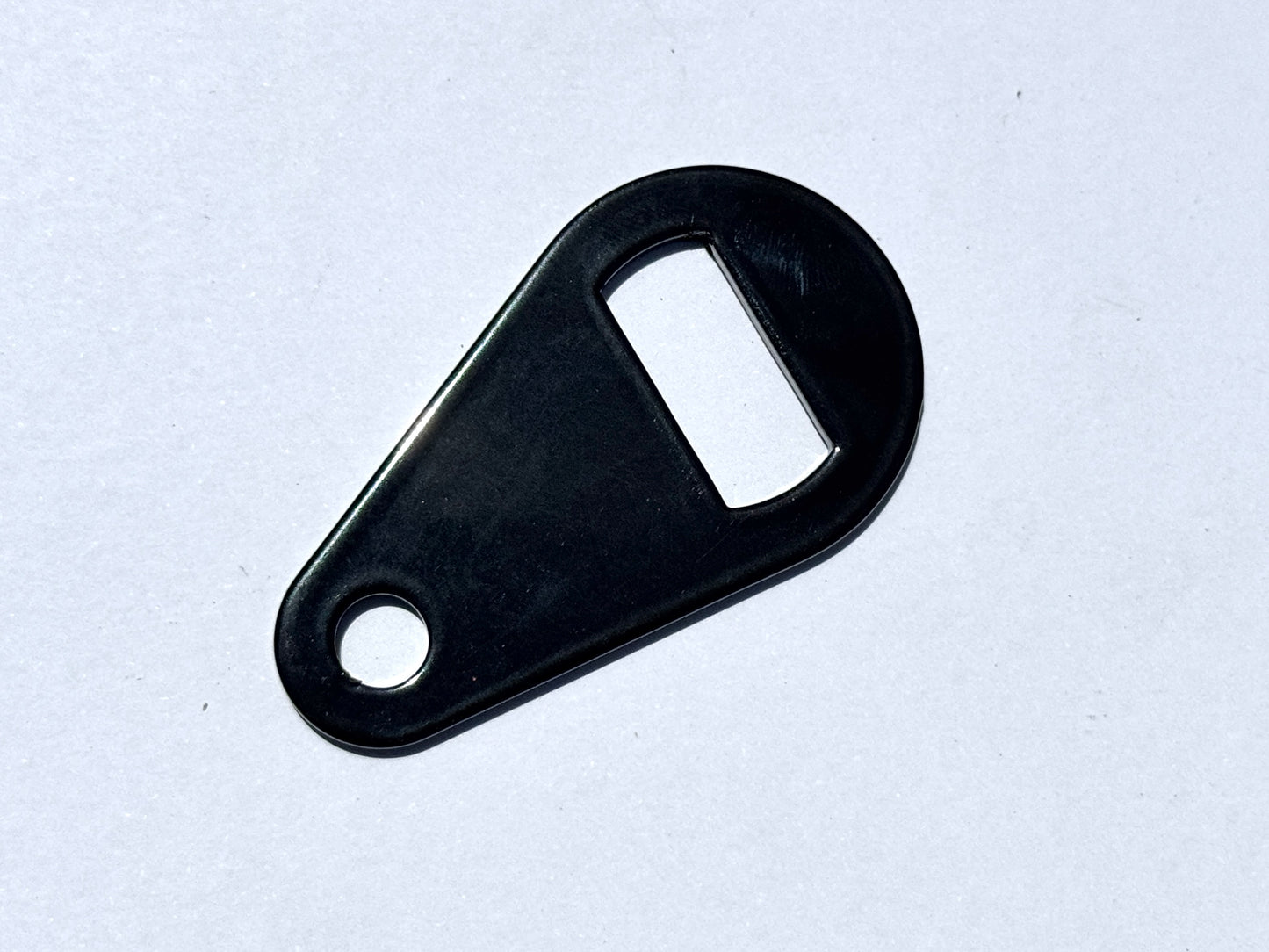 97-1685 - BRACKET - FRONT FENDER STAYS