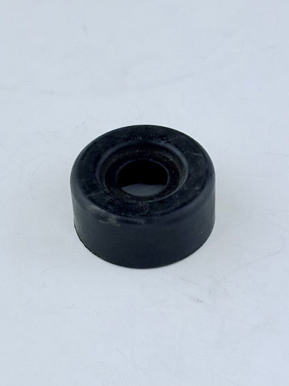 99-9923 - RUBBER BOOT - REAR MASTER CYLINDER