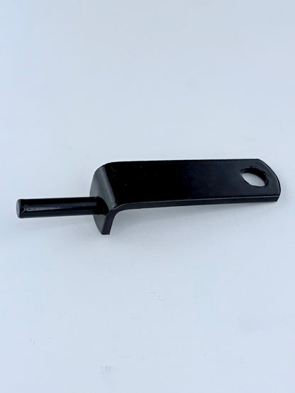 82-5939 - BRACKET - SIDE PANEL
