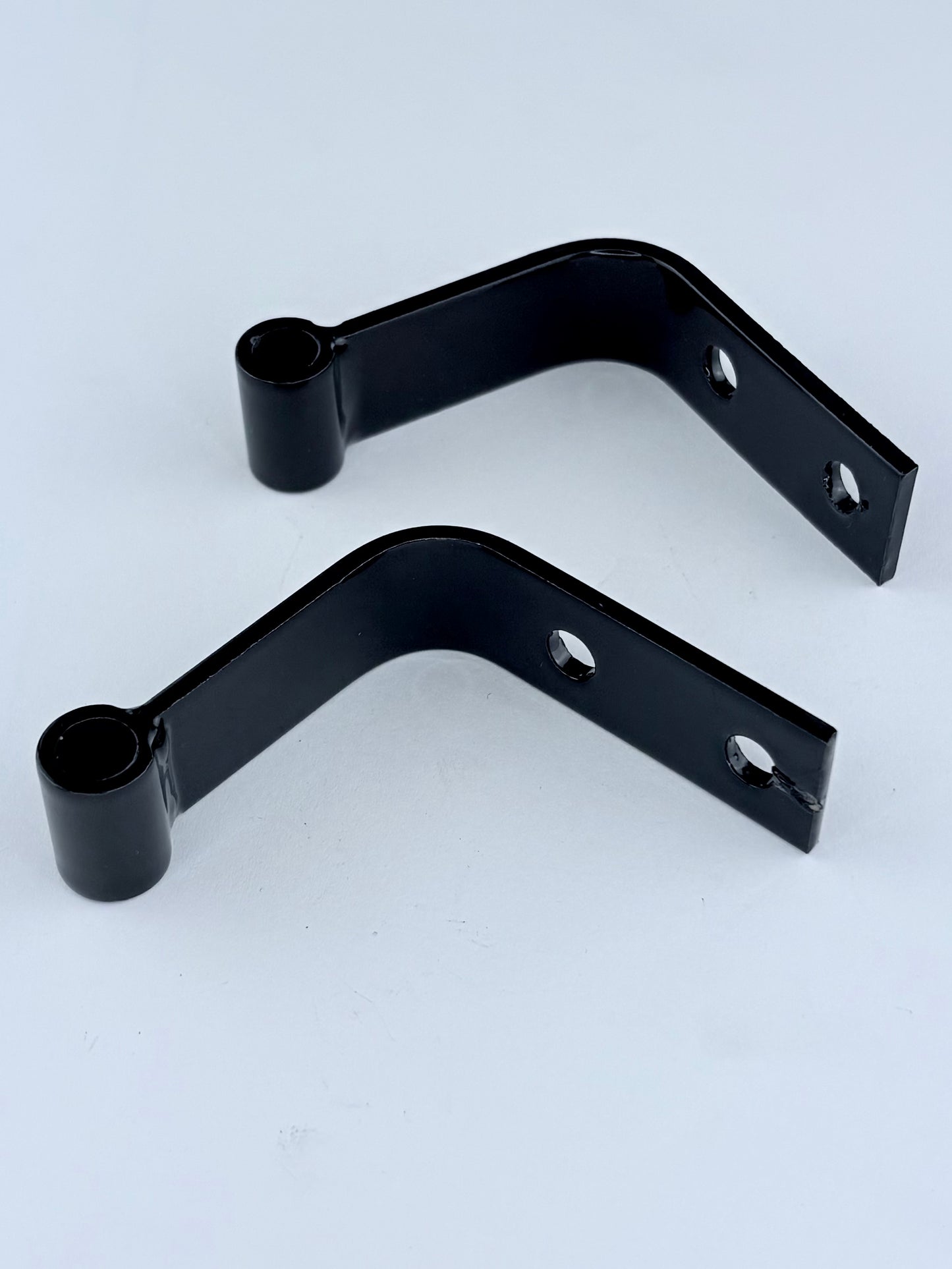 83-4782 - HINGE - TWINSEAT - OIF