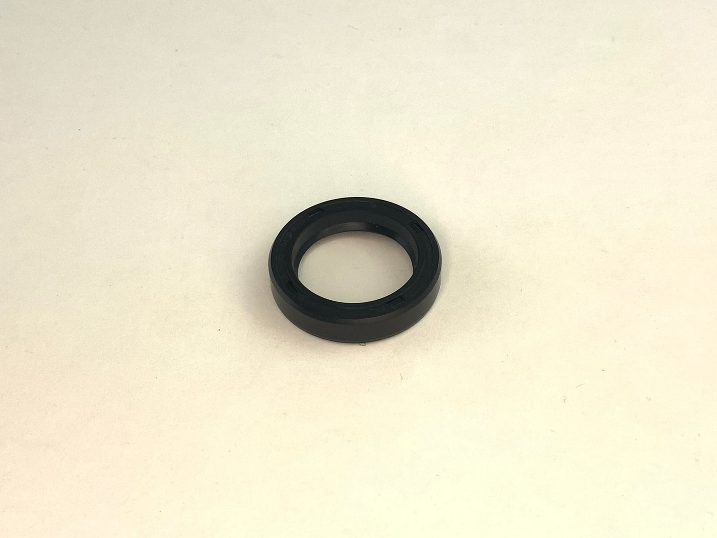 70-3833 - OIL SEAL - CLUTCH COVER - TRIUMPH Unit 500 BSA UNIT SINGLES