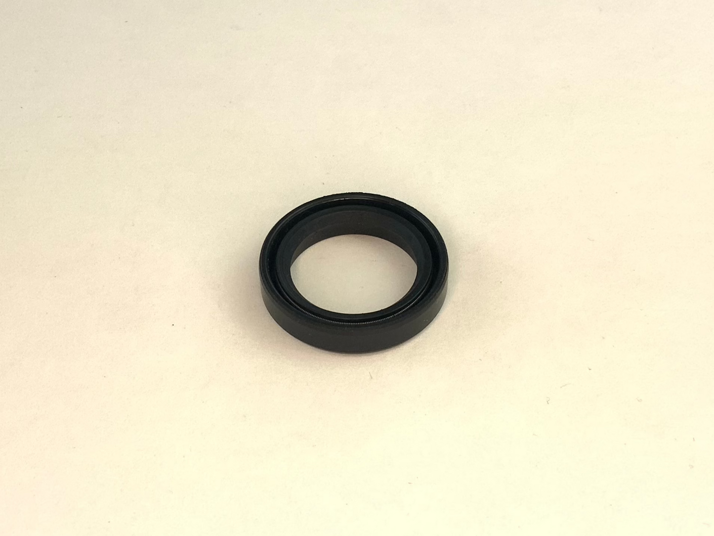 70-3833 - OIL SEAL - CLUTCH COVER - TRIUMPH Unit 500 BSA UNIT SINGLES