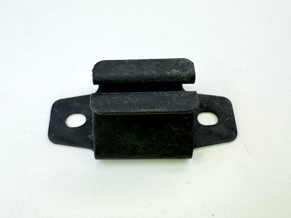 68-9115 - BRACKET - ODDIE STUD - BSA SIDE COVER