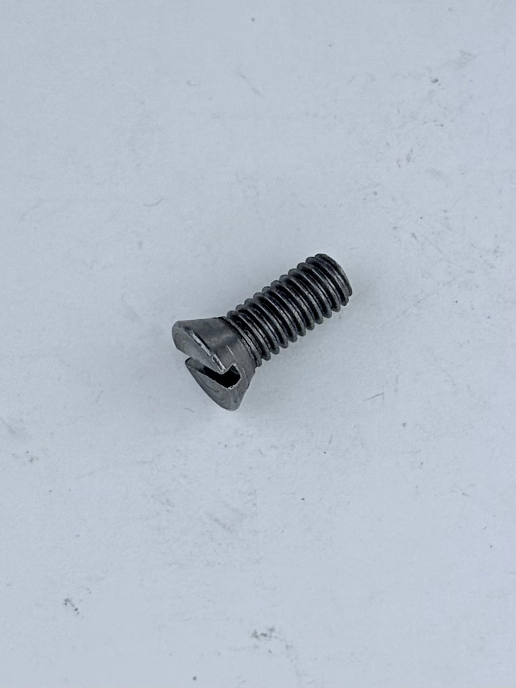 57-1040 - Screw - Countersunk HD - Clutch Center