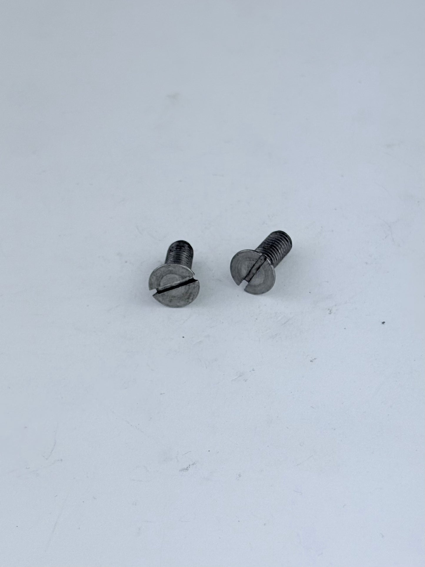 70-3728 - COUNTERSUNK SCREW - 1/4-26 X 15/32