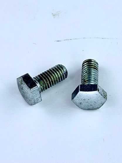 DS 57 - BOLT - DOMED HEAD
