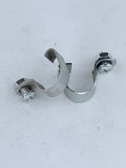 83-1615 - CLIP - BREATHER HOSE