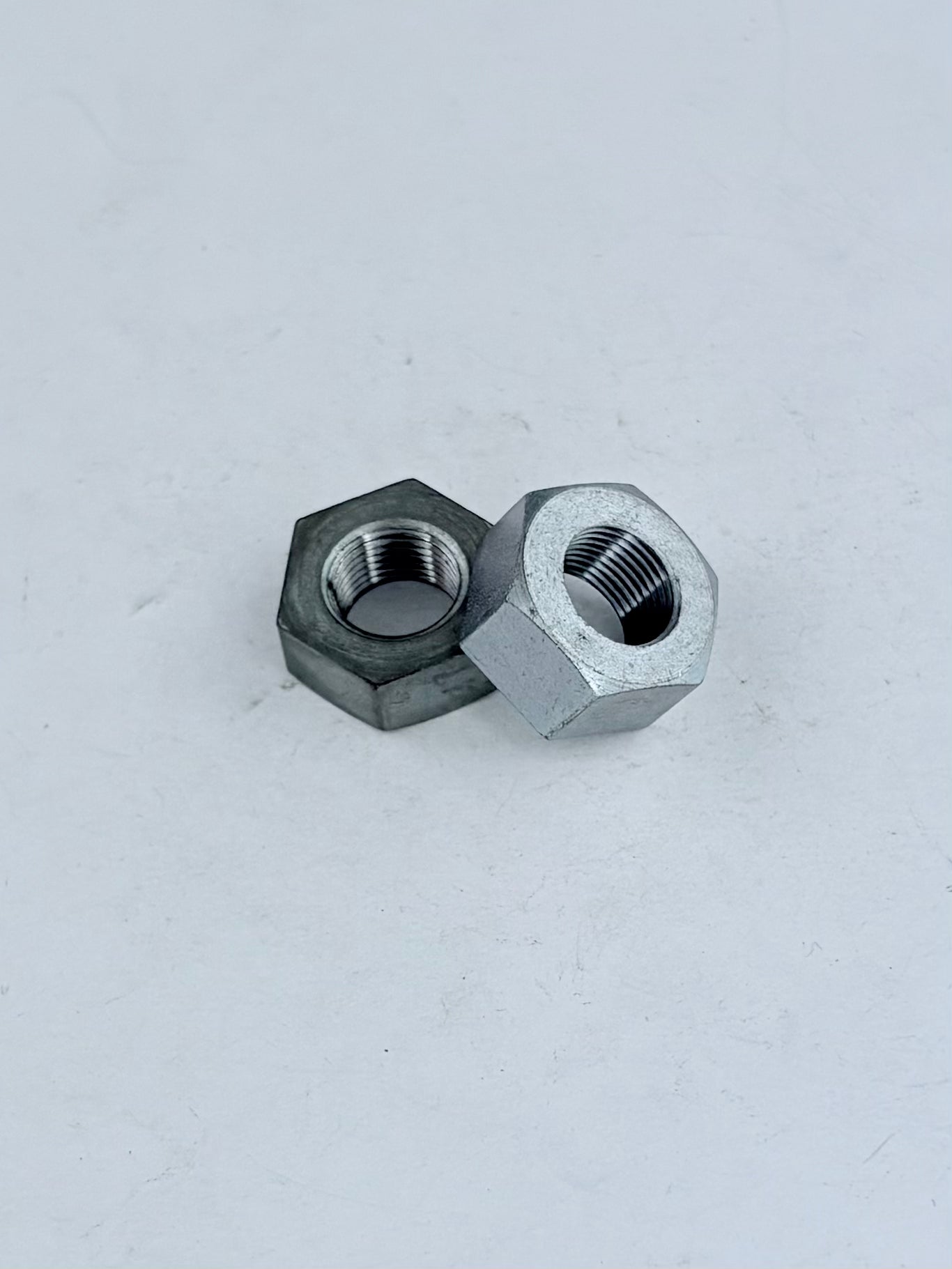 DS 47 (54-0124) - 7/16-26 NUT - CEI 1/2