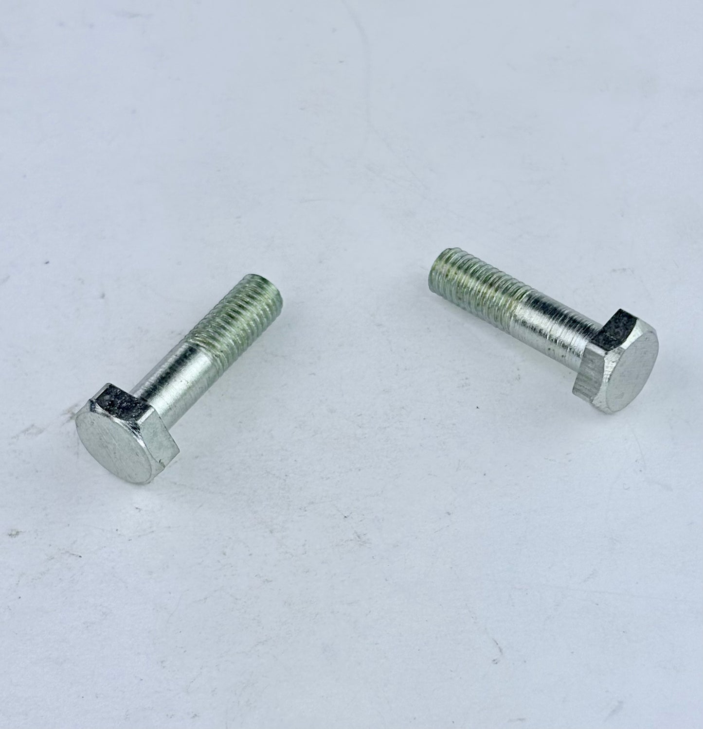 31-0932 - GEARCHANGE PEDAL BOLT - 1/4-26 X 1"