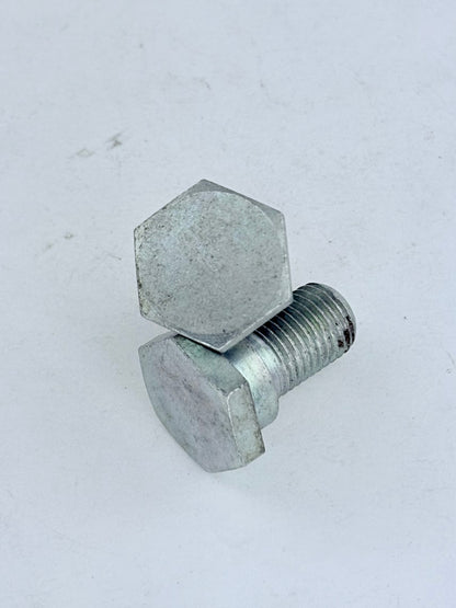 21-7004 - BOLT - SHOULDERED - TORQUE STAY TO SWINGARM